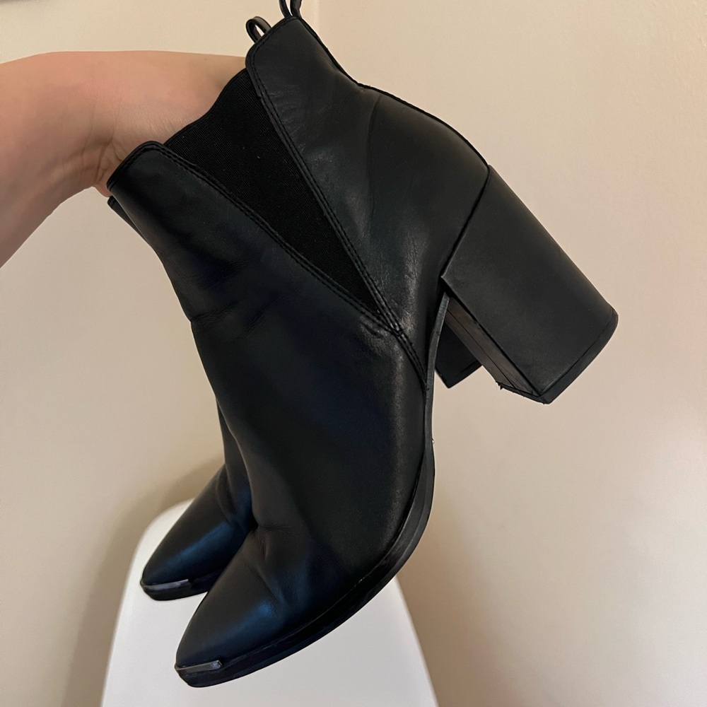 Tony Bianco Bello Bootie - size 8 - black jetta polish
